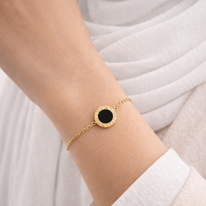 LUXERA Roman Circle Bracelet – Waterproof Gold-Plated Steel